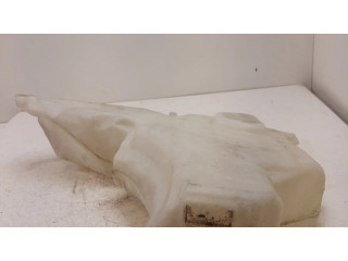 Бачок оконной жидкости