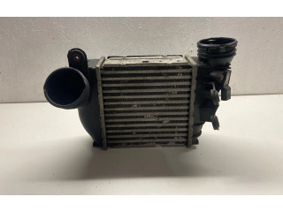 Радиатор интеркулера 1J0145803N, IA1307 Skoda Octavia Mk2 (1Z)