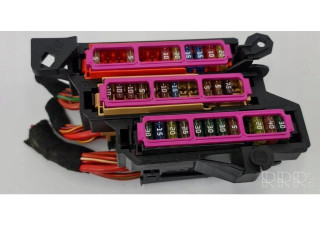 Pojistková skříňka 8K0971845 Audi A1 2010