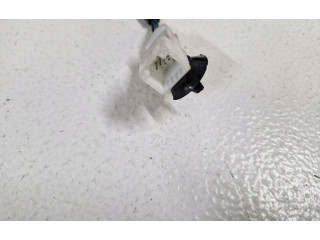 Зеркало электрическое Dacia Duster 2010 - 2017 года