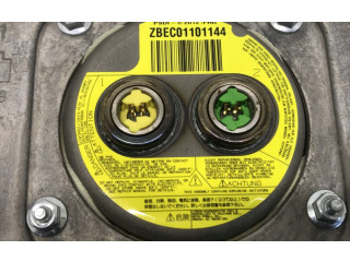 Подушка безопасности водителя A1698600102   Mercedes-Benz A W169