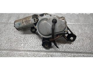 Двигатель стеклоочистителя заднего стекла    Volkswagen PASSAT B5