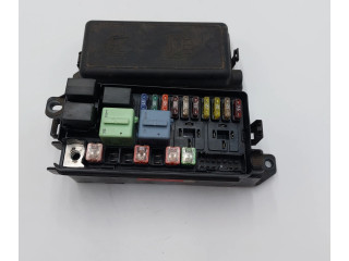 Блок предохранителей  9213372   Mini One - Cooper R57    