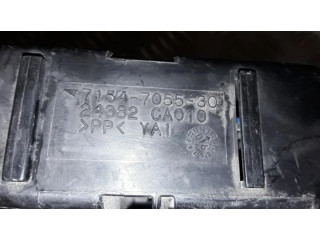 Блок предохранителей 7154705530, 72545226   Nissan Murano Z50    