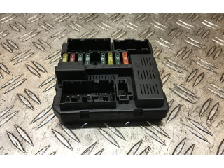 Блок предохранителей 756062601   BMW X3 E83    