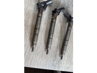 Vstřikovač 059130277ED   Audi Q7 4M     