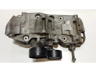 Кронштейн генератора