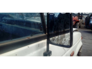 Зеркало электрическое Mitsubishi Montero - года