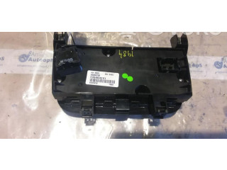 Блок управления климат-контролем 735484241 Fiat Grande Punto