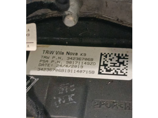 Руль Peugeot Partner III  2018 -  года 98171149ZD      