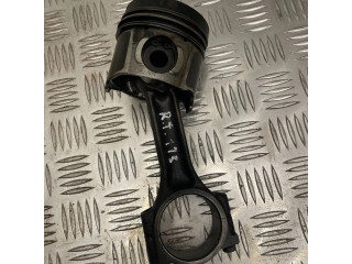  Поршень с шатуном    Renault Trafic II (X83) для дизельного двигателя 1.9