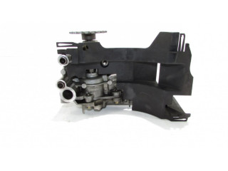 Масляный насос M9R782 150157688R Renault Trafic II (X83) 2.0