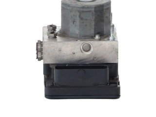 Jednotka ABS A0004313900 Mercedes-Benz GLA W156 2015