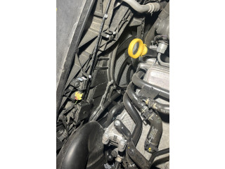 Vstřikovací lišta Audi Q3 8U DFTA