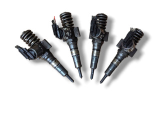 Форсунка 0414720404, 03G130073G Audi A3 S3 A3 Sportback 8P BKD