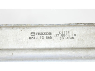Интеркулер R2AJ13565 Mazda 3 II