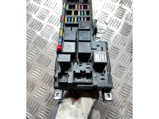 Блок предохранителей 518828108, 30728008   Volvo S80    