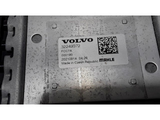 Интеркулер  32249372   Volvo XC60 2.0