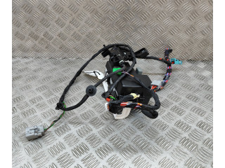 Блок предохранителей  31384034, 31676133   Volvo XC90    