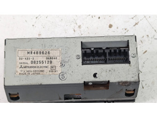 Дисплей    MR489626, 08255129   Mitsubishi Space Wagon