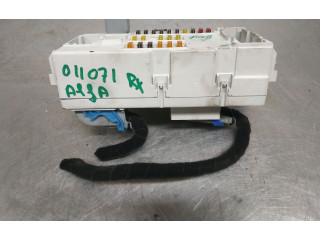 Блок предохранителей 50520758 Alfa Romeo Giulietta