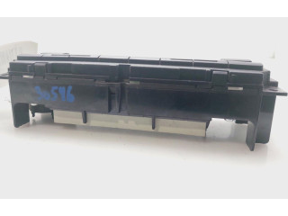 Блок управления климат-контролем 3U0820045A   Skoda Superb B5 (3U)