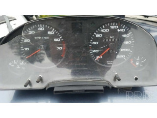 Панель приборов 893919067 Audi 80 90 S2 B4