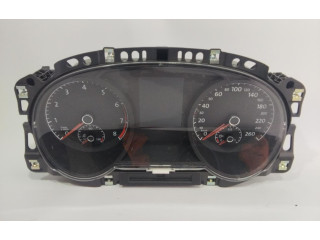 Панель приборов 5G1920750D   Volkswagen Golf VII       