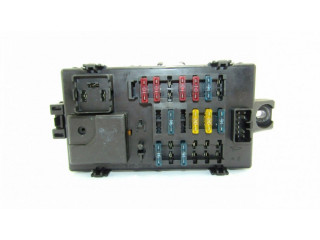 Блок предохранителей Daihatsu YRV