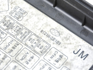  Pojistková skříňka 912282E110, 91228-2E110   Hyundai Tucson JM 2004