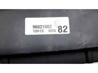 Блок предохранителей 96821082   Chevrolet Captiva    