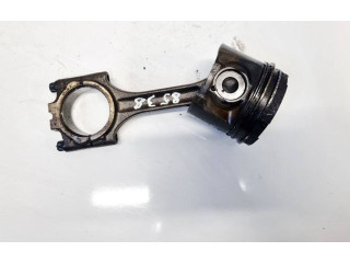  Поршень с шатуном    Volvo S60  