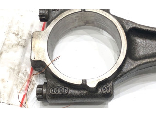 Поршень с шатуном    CXX   Volkswagen Golf VII