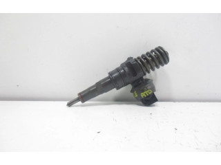 Форсунка 038130073AJ    Volkswagen New Beetle   