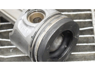 Поршень 120A18001R, 7701475074 Renault Clio IV для дизельного двигателя 1.5