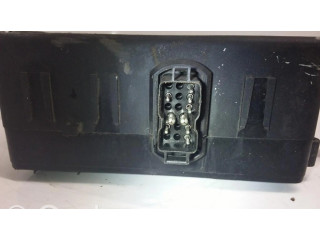 Pojistková skříňka BMW 5 E28 1985