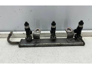 Топливная рампа    Mitsubishi Colt   для двигателя 3A91