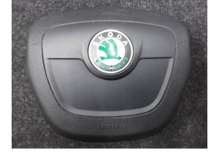 Подушка безопасности водителя 5J0880201H   Skoda Fabia Mk2 (5J)