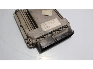 Блок управления двигателем ECU