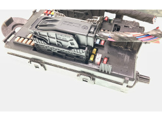 Pojistková skříňka 31682732 Volvo XC60 2019