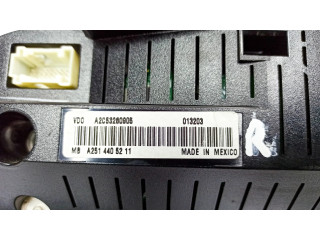 Přístrojová deska Mercedes-Benz R W251 2008 A2514405211, A2C53280905