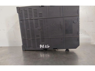 Pojistková skříňka 9664059080 Peugeot 3008 2010