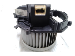 Вентилятор печки       Peugeot Partner