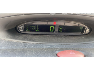 Панель приборов 00006105G4 Citroen Xsara Picasso