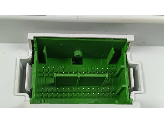   Pojistková skříňka 68412070AB   Jeep Cherokee 2019