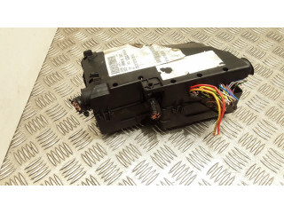 Блок предохранителей F1FT14K733CGA   Ford Focus    