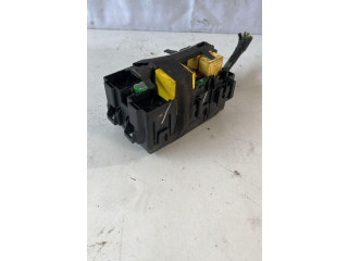 Блок предохранителей 9806192580, 9806192580 Peugeot 2008 I