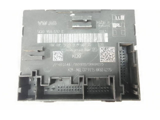 Блок управления 5Q0959593E   Audi RS3