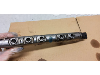 Топливная рампа 0445210043, 008270L4 Jeep Grand Cherokee