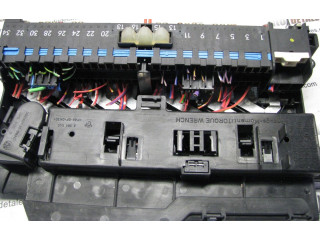   Pojistková skříňka 8364540   BMW 3 E46 2004